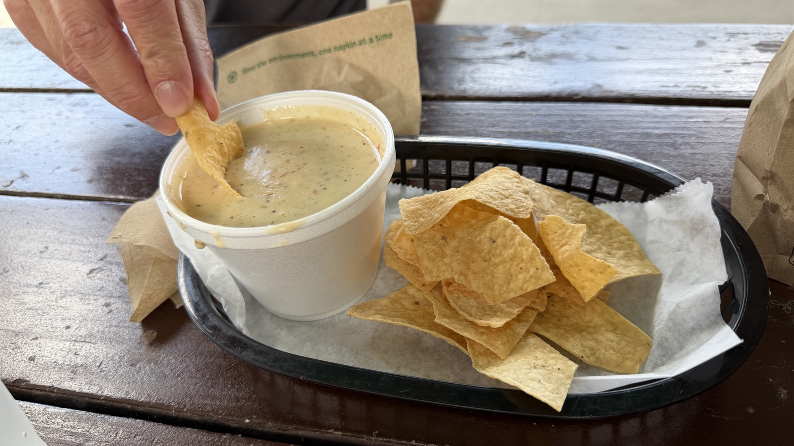 Chips & Queso